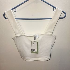 Nwt H&M Divided crop top